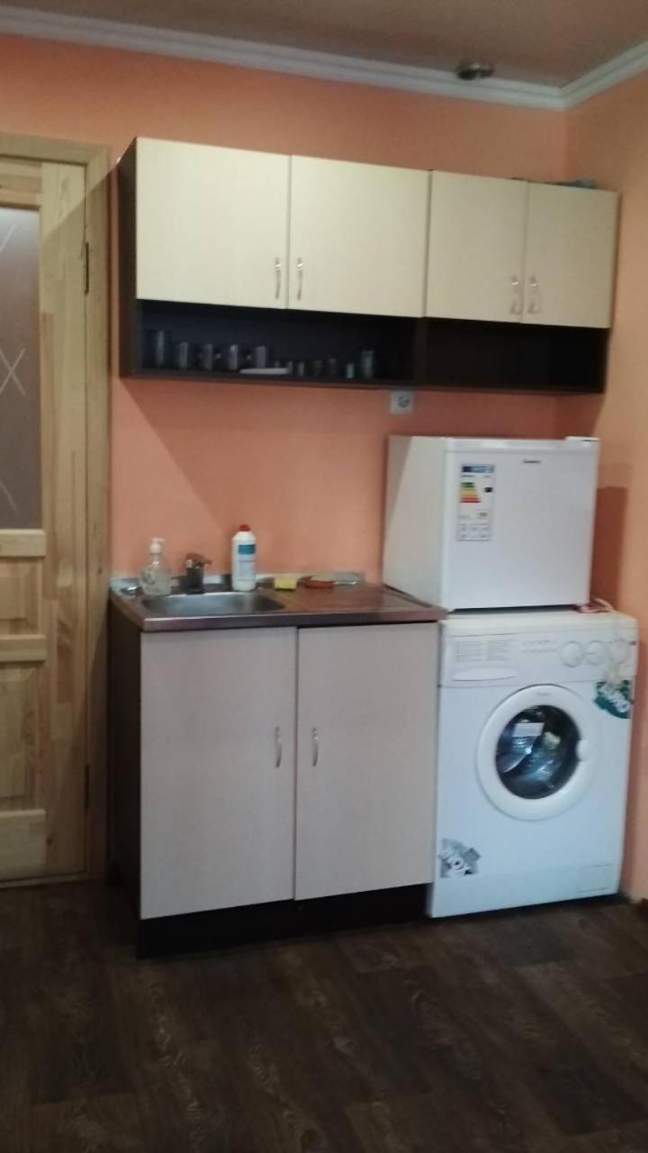 Частный Дом, Р-Н 3 Городской Больницы Tcherkassy Extérieur photo